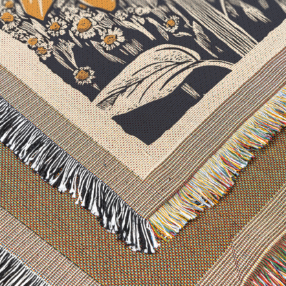Bee on Sunflower Woven Blanket – Linocut Style Nature-Inspired Throw & Wall Decor - Image 5