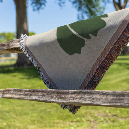 Japanese Frog Woven Blanket – Matsumoto Hoji Style Nature-Inspired Throw or Wall Hanging Decor - Image 5