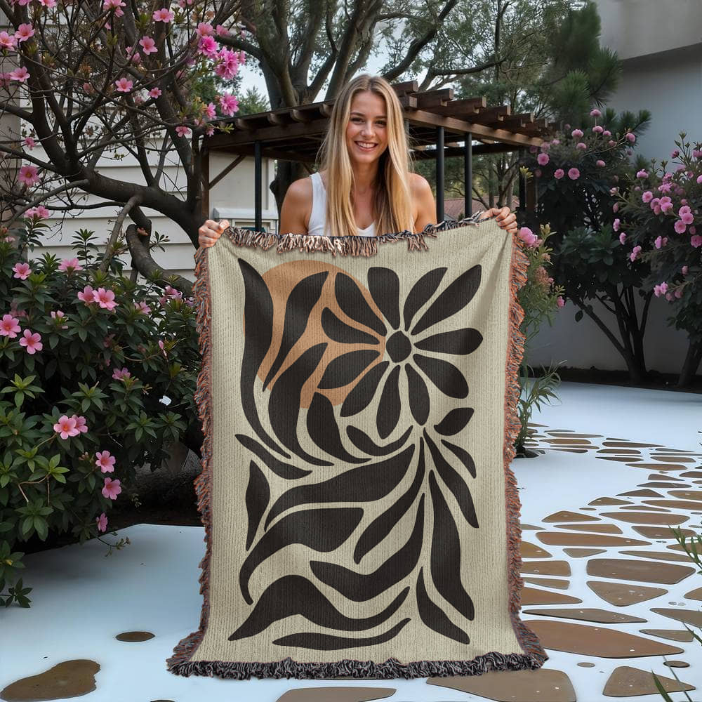 Matisse-Style Flowers Woven Blanket – Bold and Artistic Throw or Wall Hanging Decor - Image 4