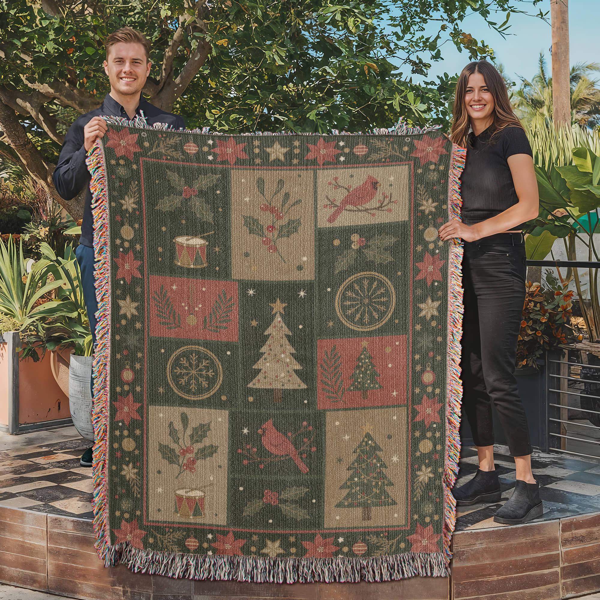 Rustic Holiday Christmas Quilt Pattern Woven Cotton Blanket - Image 5