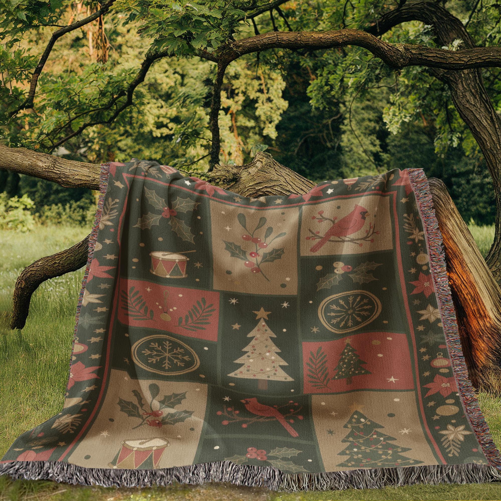 Rustic Holiday Christmas Quilt Pattern Woven Cotton Blanket - Image 6