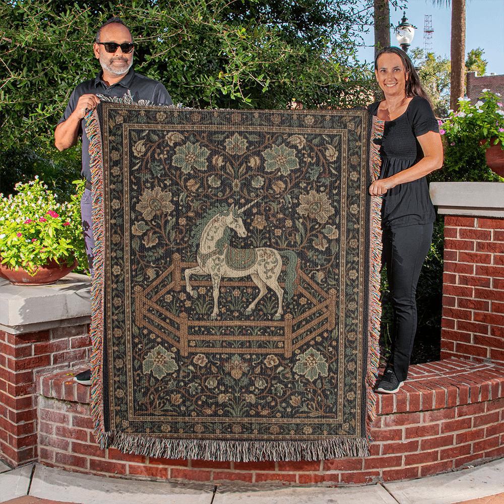 Vintage Medieval Unicorn in Captivity Woven Cotton Blanket - Image 3